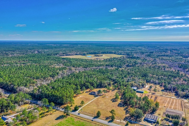 Freeport, Florida 32439, 3 Bedrooms Bedrooms, ,4 BathroomsBathrooms,Residential,For Sale,State Highway 20,861778