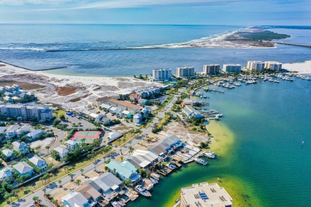 Destin, Florida 32541, 3 Bedrooms Bedrooms, ,3 BathroomsBathrooms,Residential,For Sale,Gulf Shore,862166