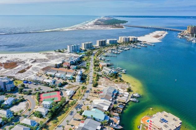 Destin, Florida 32541, 3 Bedrooms Bedrooms, ,3 BathroomsBathrooms,Residential,For Sale,Gulf Shore,862166
