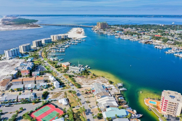 Destin, Florida 32541, 3 Bedrooms Bedrooms, ,4 BathroomsBathrooms,Residential,For Sale,Gulf Shore,862271