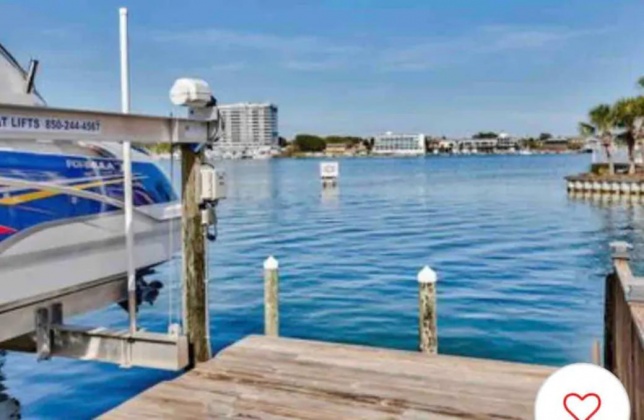 Destin, Florida 32541, 3 Bedrooms Bedrooms, ,4 BathroomsBathrooms,Residential,For Sale,Gulf Shore,862271