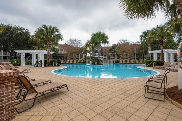 Miramar Beach, Florida 32550, 2 Bedrooms Bedrooms, ,2 BathroomsBathrooms,Residential,For Sale,Baytowne Wharf,837864