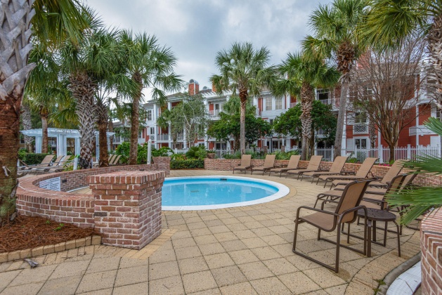 Miramar Beach, Florida 32550, 2 Bedrooms Bedrooms, ,2 BathroomsBathrooms,Residential,For Sale,Baytowne Wharf,837864