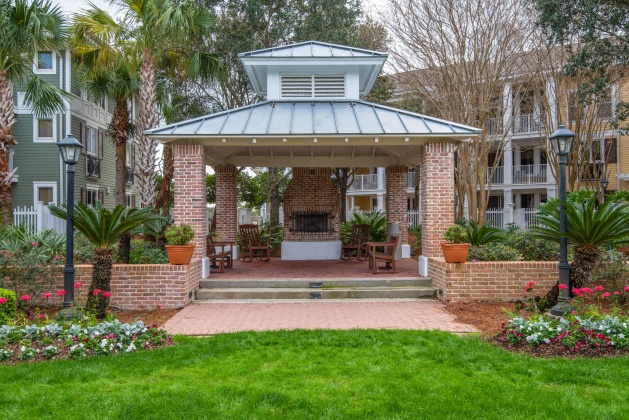 Miramar Beach, Florida 32550, 2 Bedrooms Bedrooms, ,2 BathroomsBathrooms,Residential,For Sale,Baytowne Wharf,837864