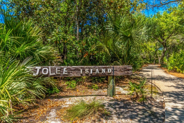 Miramar Beach, Florida 32550, 2 Bedrooms Bedrooms, ,2 BathroomsBathrooms,Residential,For Sale,Baytowne Wharf,837864