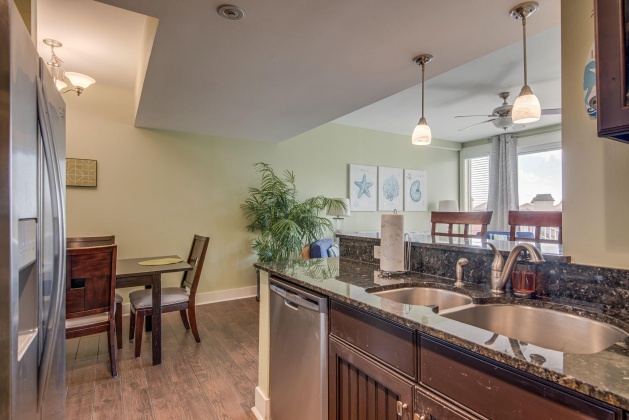 Miramar Beach, Florida 32550, 2 Bedrooms Bedrooms, ,2 BathroomsBathrooms,Residential,For Sale,Baytowne Wharf,837864