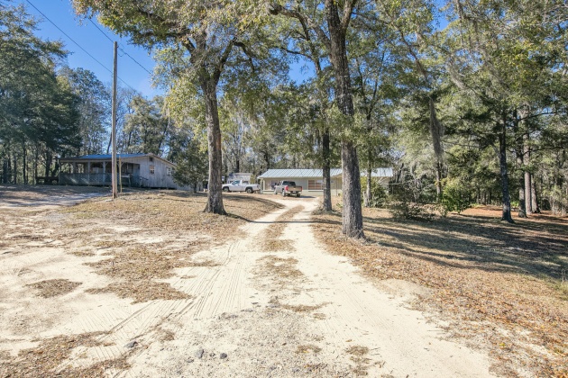 Freeport, Florida 32439, 3 Bedrooms Bedrooms, ,1 BathroomBathrooms,Residential,For Sale,Co Highway 83-A,862569