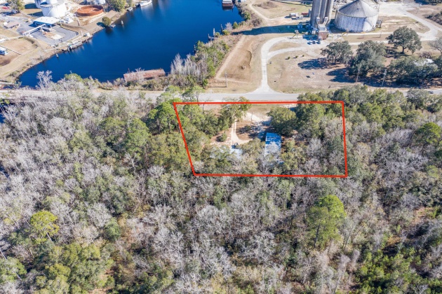 Freeport, Florida 32439, 3 Bedrooms Bedrooms, ,1 BathroomBathrooms,Residential,For Sale,Co Highway 83-A,862569