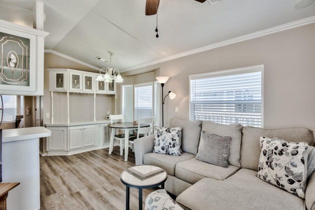 Miramar Beach, Florida 32550, 1 Bedroom Bedrooms, ,1 BathroomBathrooms,Residential,For Sale,Bradley,863255