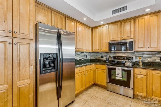 Other, Florida N/A, 3 Bedrooms Bedrooms, ,3 BathroomsBathrooms,Residential,For Sale,Nelle,863295
