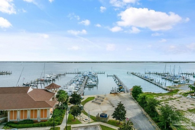 Other, Florida N/A, 3 Bedrooms Bedrooms, ,3 BathroomsBathrooms,Residential,For Sale,Nelle,863295