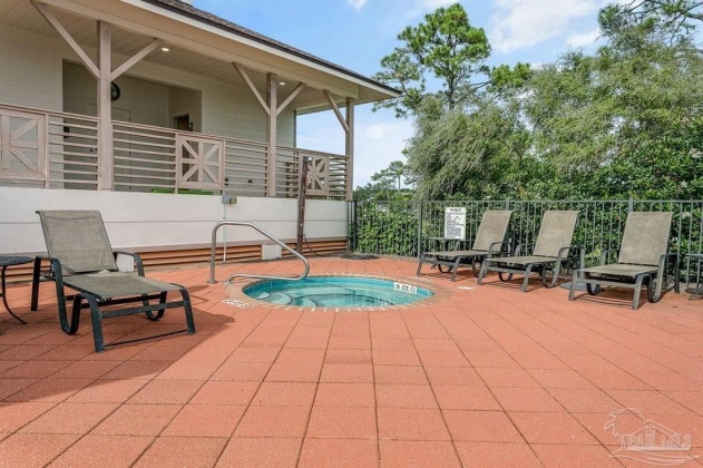 Other, Florida N/A, 3 Bedrooms Bedrooms, ,3 BathroomsBathrooms,Residential,For Sale,Nelle,863295