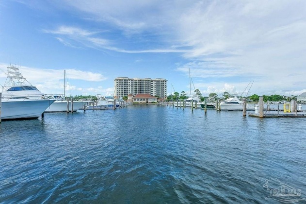 Other, Florida N/A, 3 Bedrooms Bedrooms, ,3 BathroomsBathrooms,Residential,For Sale,Nelle,863295