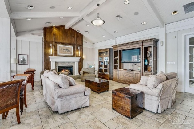 Other, Florida N/A, 3 Bedrooms Bedrooms, ,3 BathroomsBathrooms,Residential,For Sale,Nelle,863295