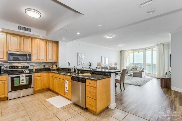 Other, Florida N/A, 3 Bedrooms Bedrooms, ,3 BathroomsBathrooms,Residential,For Sale,Nelle,863295