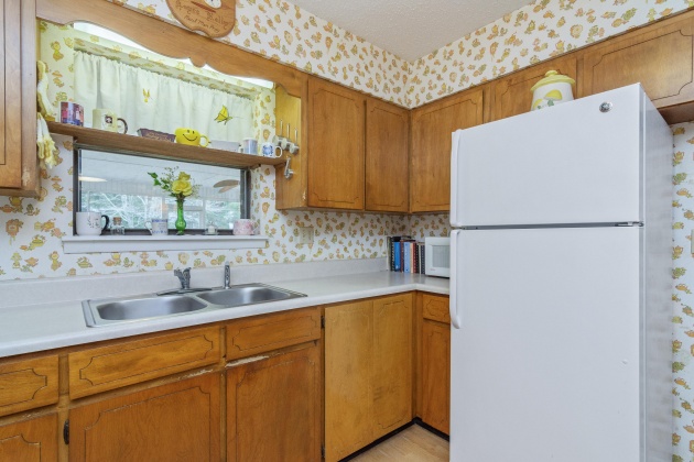 Defuniak Springs, Florida 32433, 3 Bedrooms Bedrooms, ,2 BathroomsBathrooms,Residential,For Sale,Us Highway 90,863334
