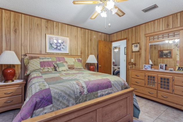 Defuniak Springs, Florida 32433, 3 Bedrooms Bedrooms, ,2 BathroomsBathrooms,Residential,For Sale,Us Highway 90,863334