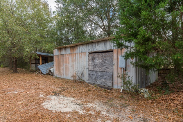 Defuniak Springs, Florida 32433, 3 Bedrooms Bedrooms, ,2 BathroomsBathrooms,Residential,For Sale,Us Highway 90,863334