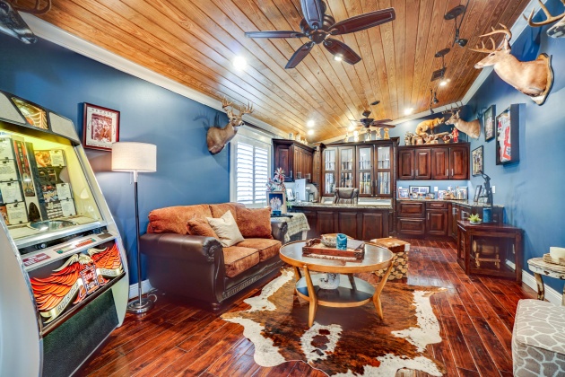 Panama City, Florida 32405, 4 Bedrooms Bedrooms, ,4 BathroomsBathrooms,Residential,For Sale,30th,863338