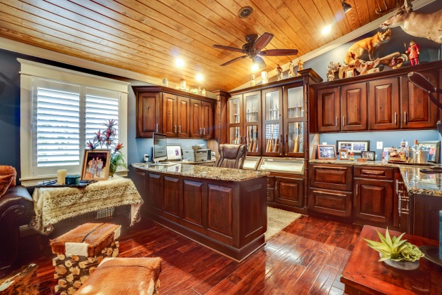 Panama City, Florida 32405, 4 Bedrooms Bedrooms, ,4 BathroomsBathrooms,Residential,For Sale,30th,863338