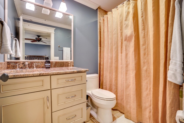 Panama City, Florida 32405, 4 Bedrooms Bedrooms, ,4 BathroomsBathrooms,Residential,For Sale,30th,863338