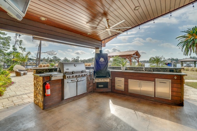 Panama City, Florida 32405, 4 Bedrooms Bedrooms, ,4 BathroomsBathrooms,Residential,For Sale,30th,863338