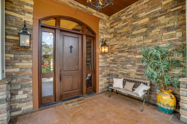 Panama City, Florida 32405, 4 Bedrooms Bedrooms, ,4 BathroomsBathrooms,Residential,For Sale,30th,863338