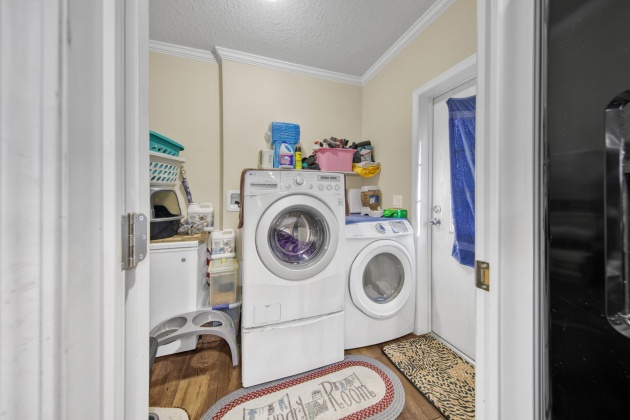 Defuniak Springs, Florida 32433, 3 Bedrooms Bedrooms, ,2 BathroomsBathrooms,Residential,For Sale,Iris East,863184