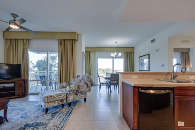 Miramar Beach, Florida 32550, 2 Bedrooms Bedrooms, ,2 BathroomsBathrooms,Residential,For Sale,Sandestin Blvd,863647
