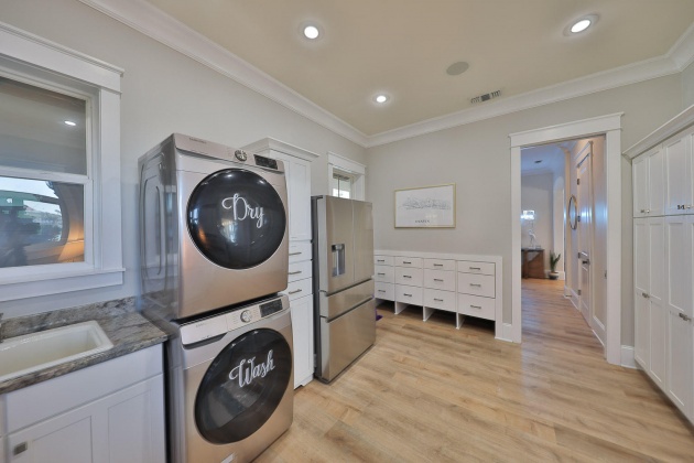 Destin, Florida 32541, 7 Bedrooms Bedrooms, ,6 BathroomsBathrooms,Residential,For Sale,Rendezvous,863627