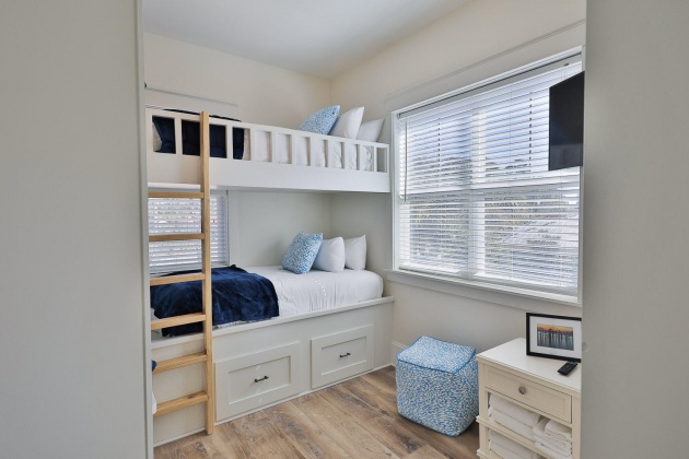 Destin, Florida 32541, 7 Bedrooms Bedrooms, ,6 BathroomsBathrooms,Residential,For Sale,Rendezvous,863627