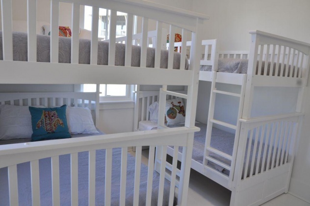 Panama City Beach, Florida 32413, 2 Bedrooms Bedrooms, ,3 BathroomsBathrooms,Residential,For Sale,Lakefront,859549