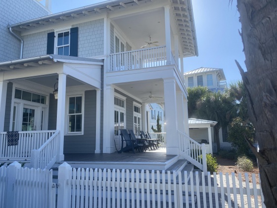 Panama City Beach, Florida 32413, 2 Bedrooms Bedrooms, ,3 BathroomsBathrooms,Residential,For Sale,Lakefront,859549
