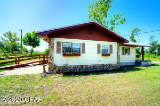 Panama City, Florida 32404, 2 Bedrooms Bedrooms, ,2 BathroomsBathrooms,Residential,For Sale,Foxhill,863945