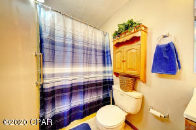 Panama City, Florida 32404, 2 Bedrooms Bedrooms, ,2 BathroomsBathrooms,Residential,For Sale,Foxhill,863945