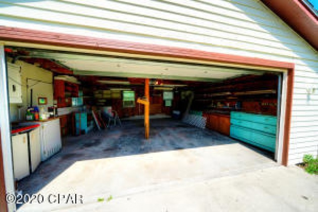 Panama City, Florida 32404, 2 Bedrooms Bedrooms, ,2 BathroomsBathrooms,Residential,For Sale,Foxhill,863945