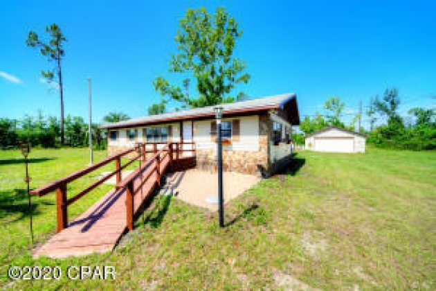Panama City, Florida 32404, 2 Bedrooms Bedrooms, ,2 BathroomsBathrooms,Residential,For Sale,Foxhill,863945