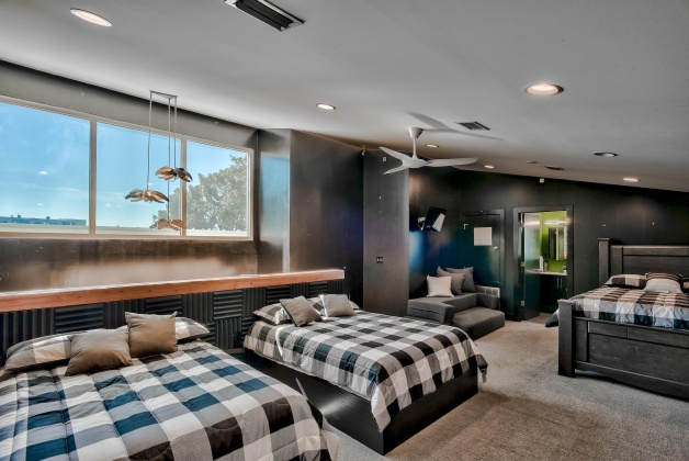 Destin, Florida 32541, 3 Bedrooms Bedrooms, ,3 BathroomsBathrooms,Residential,For Sale,Harbor,864032