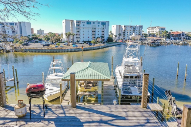 Destin, Florida 32541, 3 Bedrooms Bedrooms, ,3 BathroomsBathrooms,Residential,For Sale,Harbor,864032