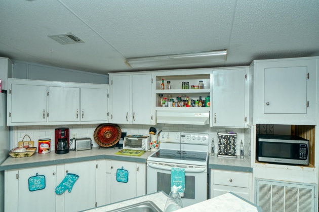 Freeport, Florida 32439, 3 Bedrooms Bedrooms, ,2 BathroomsBathrooms,Residential,For Sale,Adams,851375