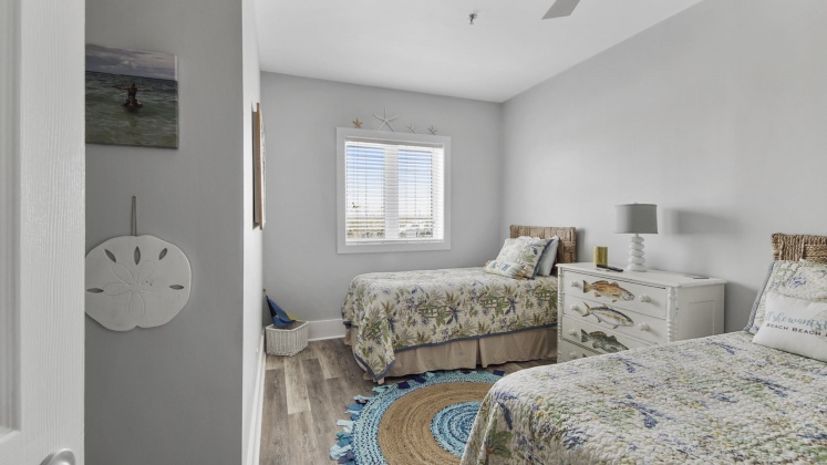 Mexico Beach, Florida 32456, 3 Bedrooms Bedrooms, ,2 BathroomsBathrooms,Residential,For Sale,Hwy 98,864088