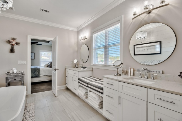 Santa Rosa Beach, Florida 32459, 4 Bedrooms Bedrooms, ,3 BathroomsBathrooms,Residential,For Sale,Pine Lake,864111