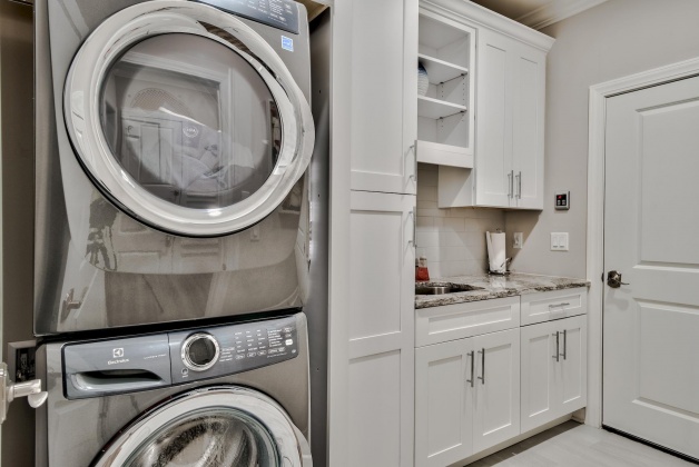 Santa Rosa Beach, Florida 32459, 4 Bedrooms Bedrooms, ,3 BathroomsBathrooms,Residential,For Sale,Pine Lake,864111