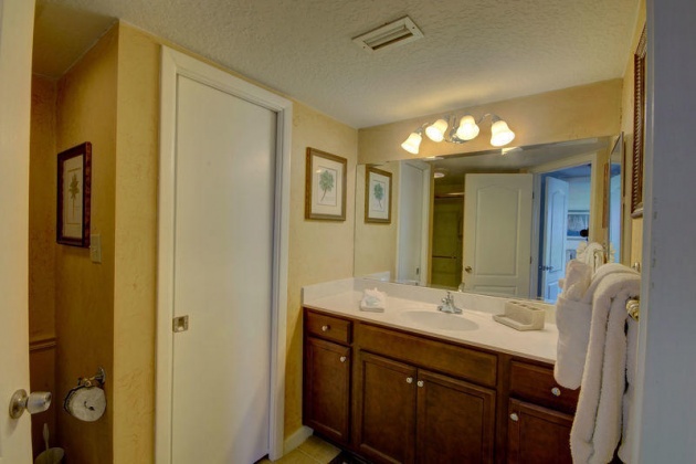 Fort Walton Beach, Florida 32548, 1 Bedroom Bedrooms, ,1 BathroomBathrooms,Residential,For Sale,Santa Rosa,864208
