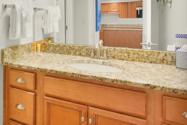 Miramar Beach, Florida 32550, 2 Bedrooms Bedrooms, ,2 BathroomsBathrooms,Residential,For Sale,Westwinds,863654