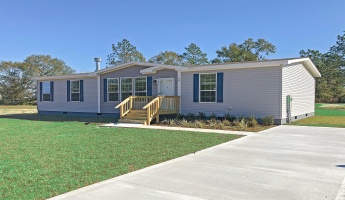 Defuniak Springs, Florida 32435, 3 Bedrooms Bedrooms, ,2 BathroomsBathrooms,Residential,For Sale,Giles,859178