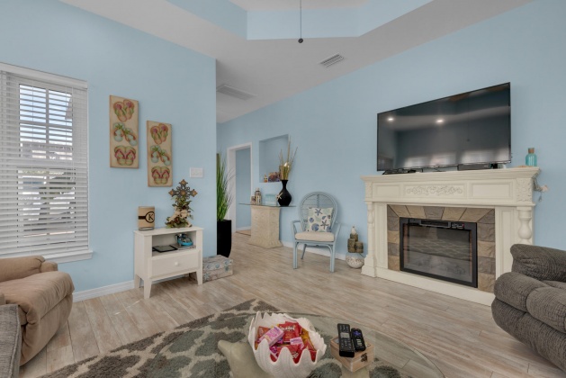 Miramar Beach, Florida 32550, 3 Bedrooms Bedrooms, ,2 BathroomsBathrooms,Residential,For Sale,Bradley,864527