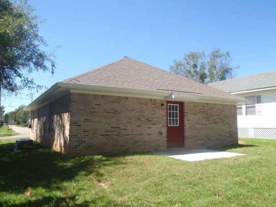 Crestview, Florida 32539, 3 Bedrooms Bedrooms, ,2 BathroomsBathrooms,Residential,For Sale,Lee,864530