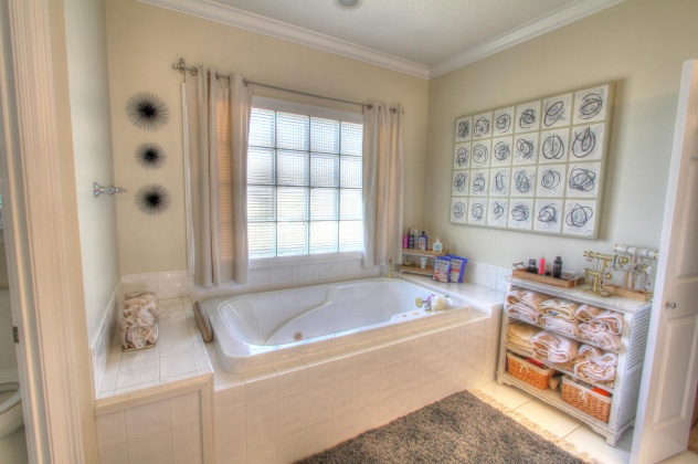 Destin, Florida 32541, 4 Bedrooms Bedrooms, ,3 BathroomsBathrooms,Residential,For Sale,Sand Myrtle,864525