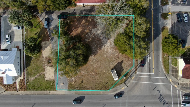 Defuniak Springs, Florida 32433, ,Commercial for Sale,For Sale,US 90,864589